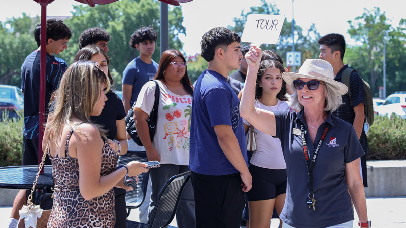 Special Programs Host First-Ever New Student Orientation
