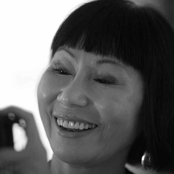 Author Amy Tan, a Chinese-American woman, smiling
